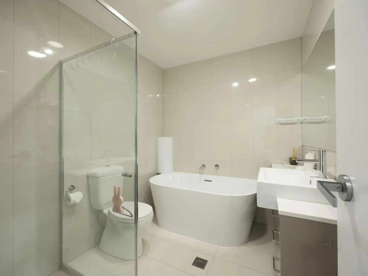Brand New 4Beds Home Minutes From M1 And Local Shops Rochedale Australia